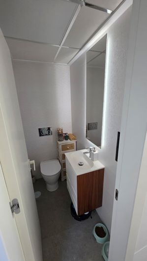 Image No.16-3 Bed Property for sale