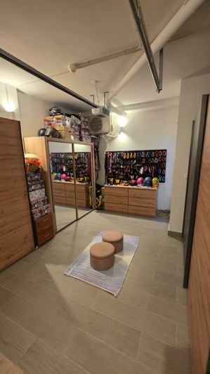 Image No.17-3 Bed Property for sale