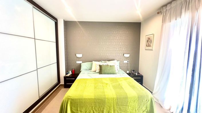 Image No.29-2 Bed Property for sale