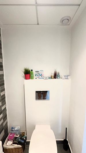 Image No.9-2 Bed Property for sale