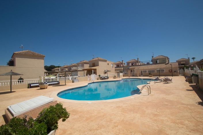 Image No.1-Propriété de 3 chambres à vendre à Torrevieja