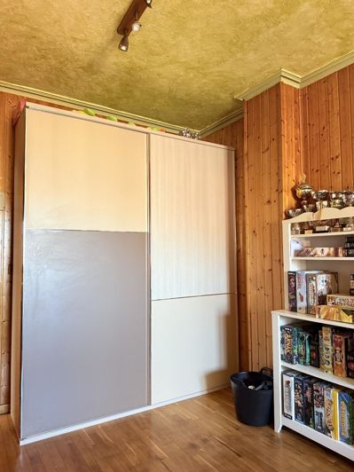 Image No.13-4 Bed Property for sale