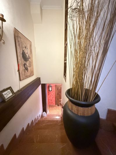 Image No.35-4 Bed Property for sale