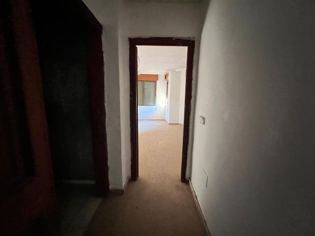 Image No.23-3 Bed Property for sale