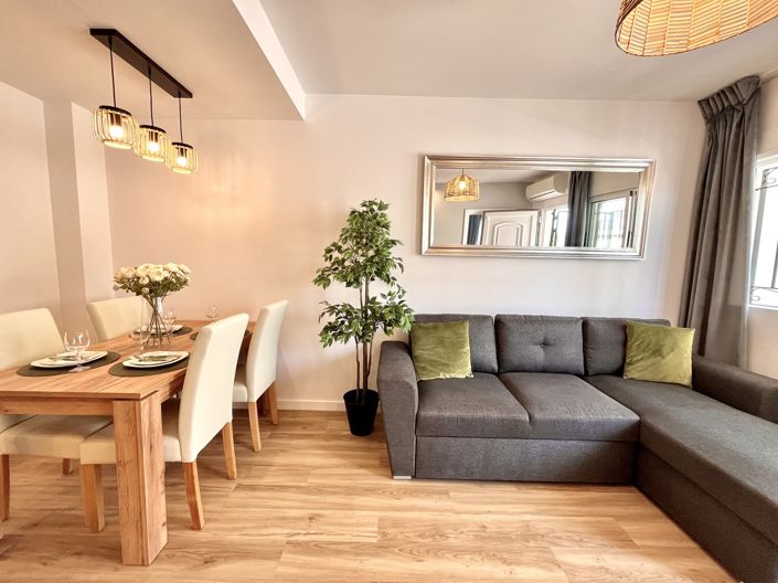 Image No.19-3 Bed Property for sale