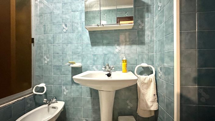 Image No.34-4 Bed Property for sale