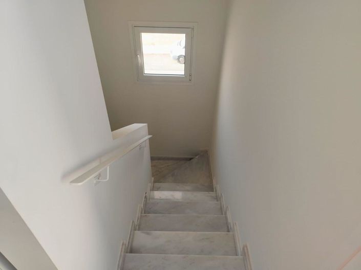 Image No.13-2 Bed Property for sale