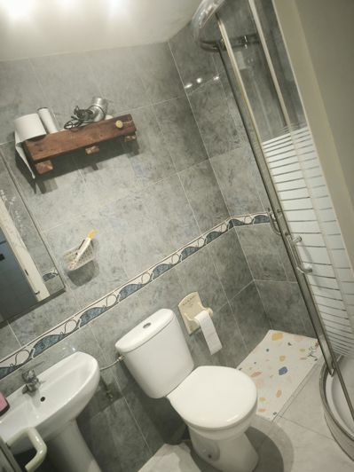 Image No.9-2 Bed Property for sale