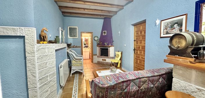 Image No.16-3 Bed Property for sale