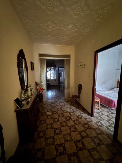 Image No.1-3 Bed Property for sale