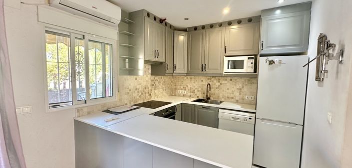 Image No.2-2 Bed Property for sale