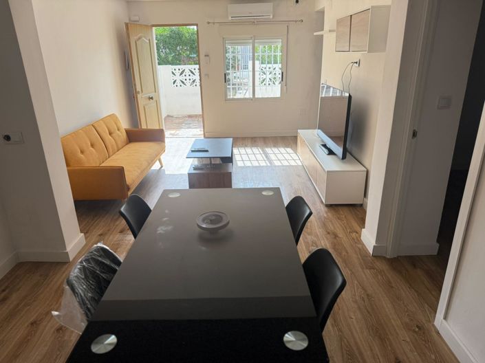 Image No.11-3 Bed Property for sale