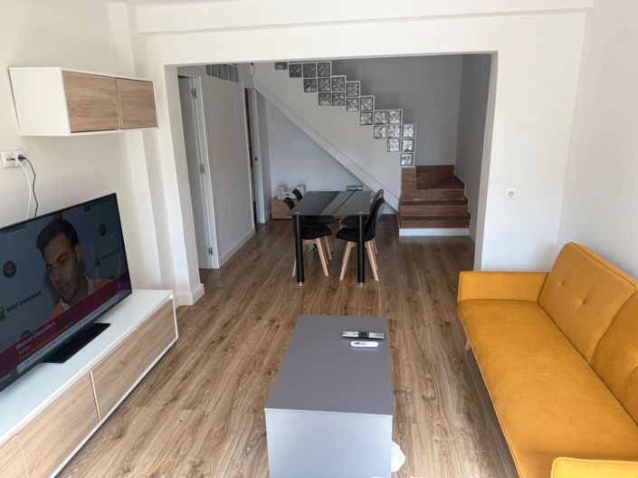 Image No.6-3 Bed Property for sale