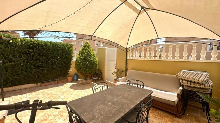 Image No.15-3 Bed Property for sale