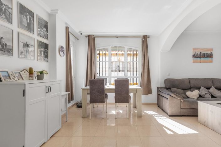 Image No.5-2 Bed Property for sale