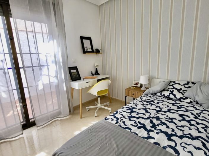 Image No.29-3 Bed Property for sale