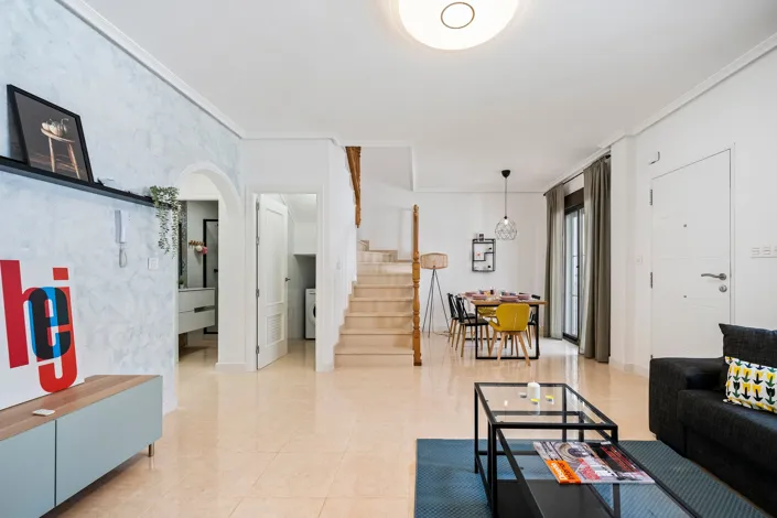 Image No.6-3 Bed Property for sale