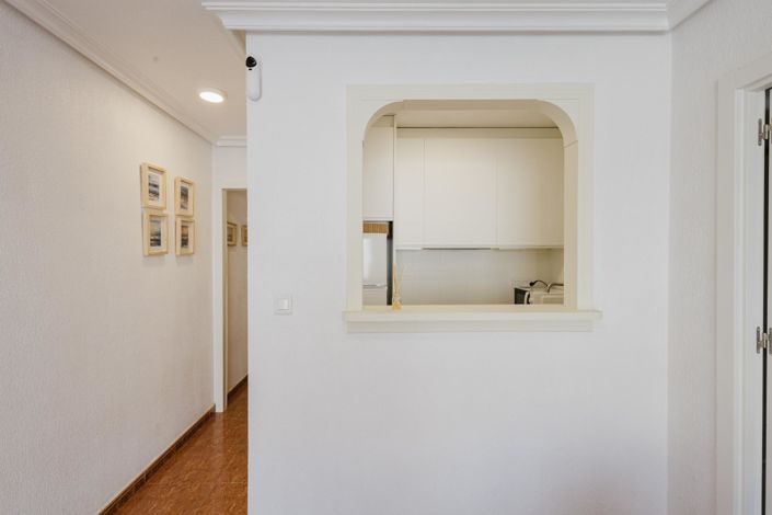 Image No.21-2 Bed Apartment for sale