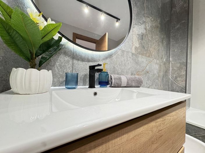 Image No.7-4 Bed Apartment for sale