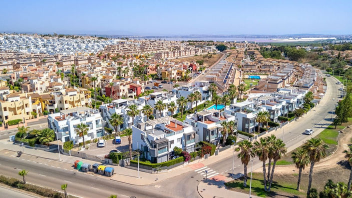 Image No.33-Appartement de 2 chambres à vendre à Punta Prima