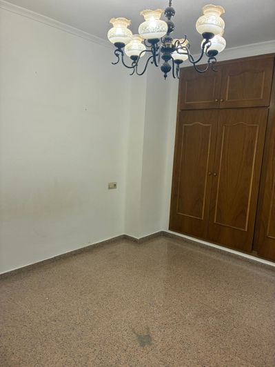 Image No.8-3 Bed Apartment for sale