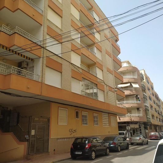 Image No.29-3 Bed Apartment for sale