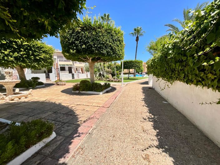 Image No.41-Appartement de 2 chambres à vendre à Torrevieja