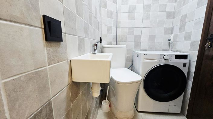 Image No.17-3 Bed Apartment for sale