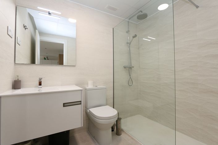 Image No.28-3 Bed Apartment for sale