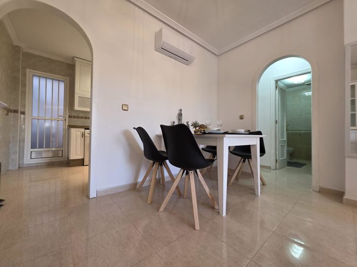 Image No.15-2 Bed Apartment for sale