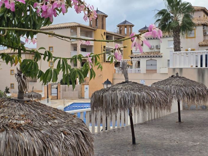 Image No.42-2 Bed Apartment for sale