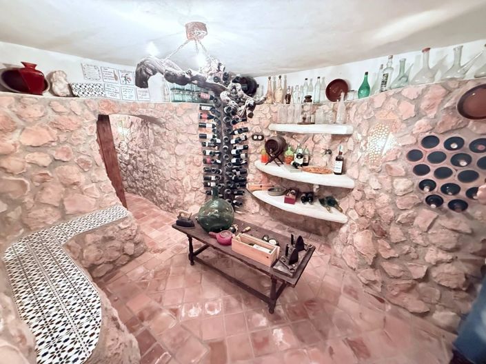 Image No.14-5 Bed Villa for sale
