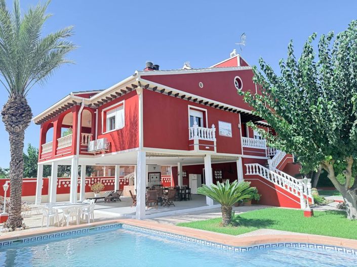 Image No.2-5 Bed Villa for sale