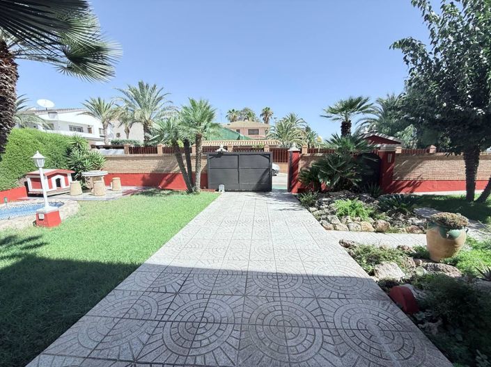 Image No.20-5 Bed Villa for sale