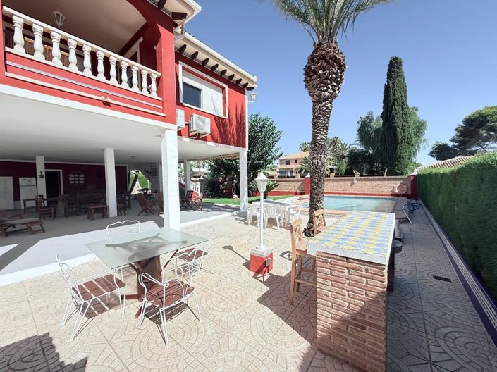 Image No.25-5 Bed Villa for sale
