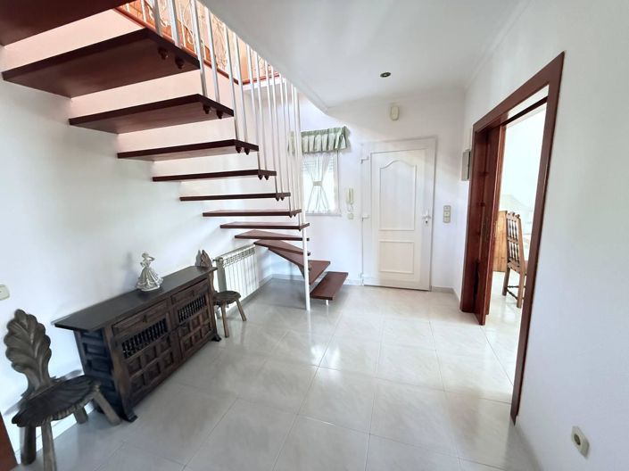 Image No.41-5 Bed Villa for sale