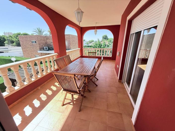 Image No.45-5 Bed Villa for sale