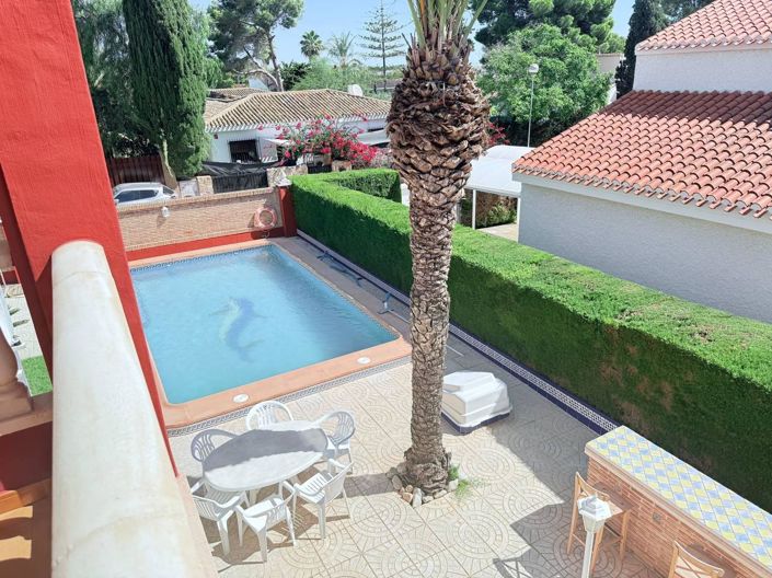 Image No.48-5 Bed Villa for sale