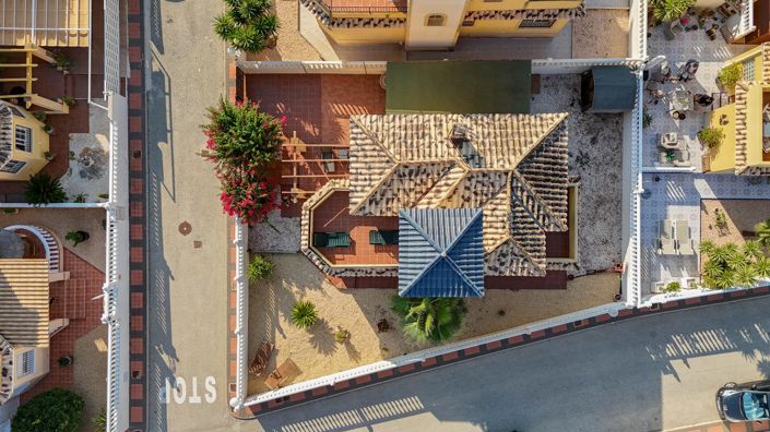 Image No.2-3 Bed Villa for sale