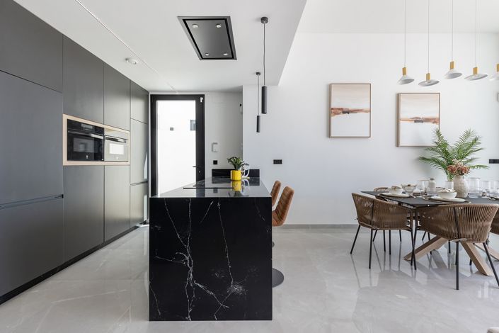 Image No.24-3 Bed Villa for sale