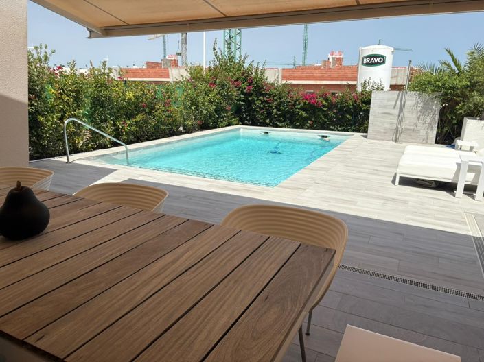 Image No.2-2 Bed Villa for sale