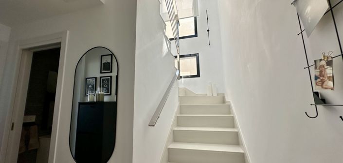 Image No.22-3 Bed Villa for sale