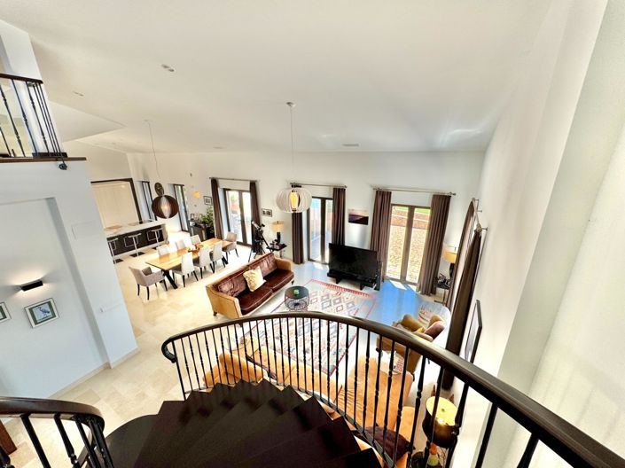 Image No.12-4 Bed Villa for sale