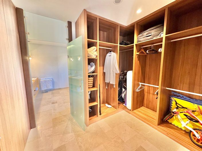 Image No.31-4 Bed Villa for sale