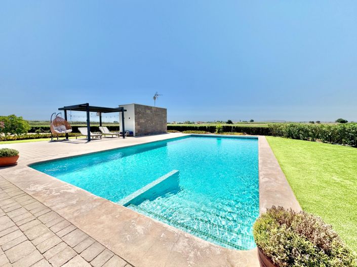 Image No.42-4 Bed Villa for sale