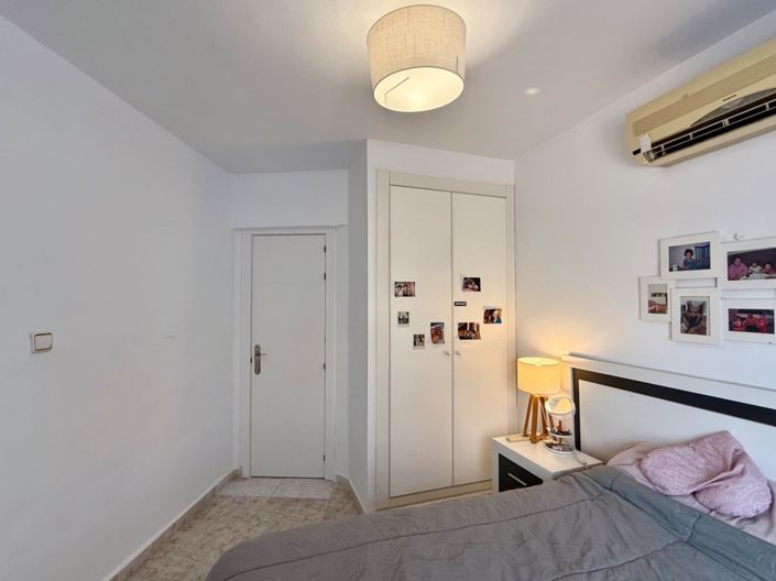 Image No.34-5 Bed Villa for sale