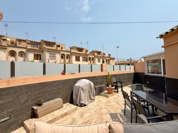 Image No.5-5 Bed Villa for sale