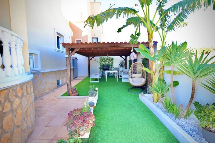 Image No.22-4 Bed Villa for sale