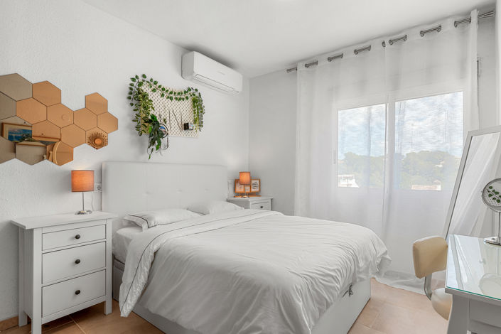 Image No.44-4 Bed Villa for sale