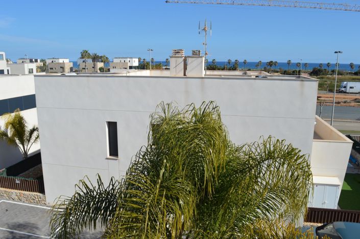 Image No.5-3 Bed Villa for sale